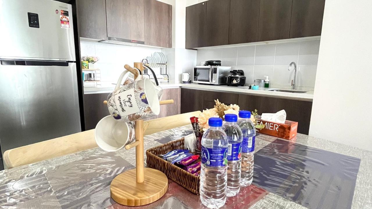 Golden Troika Kota Bharu - 2 Bedrooms 外观 照片